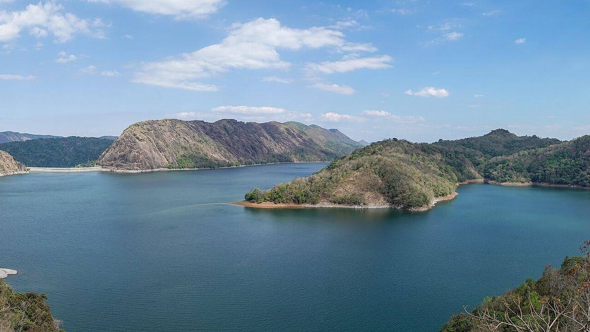 The Idukki dam reservoir among the hills of Kerala