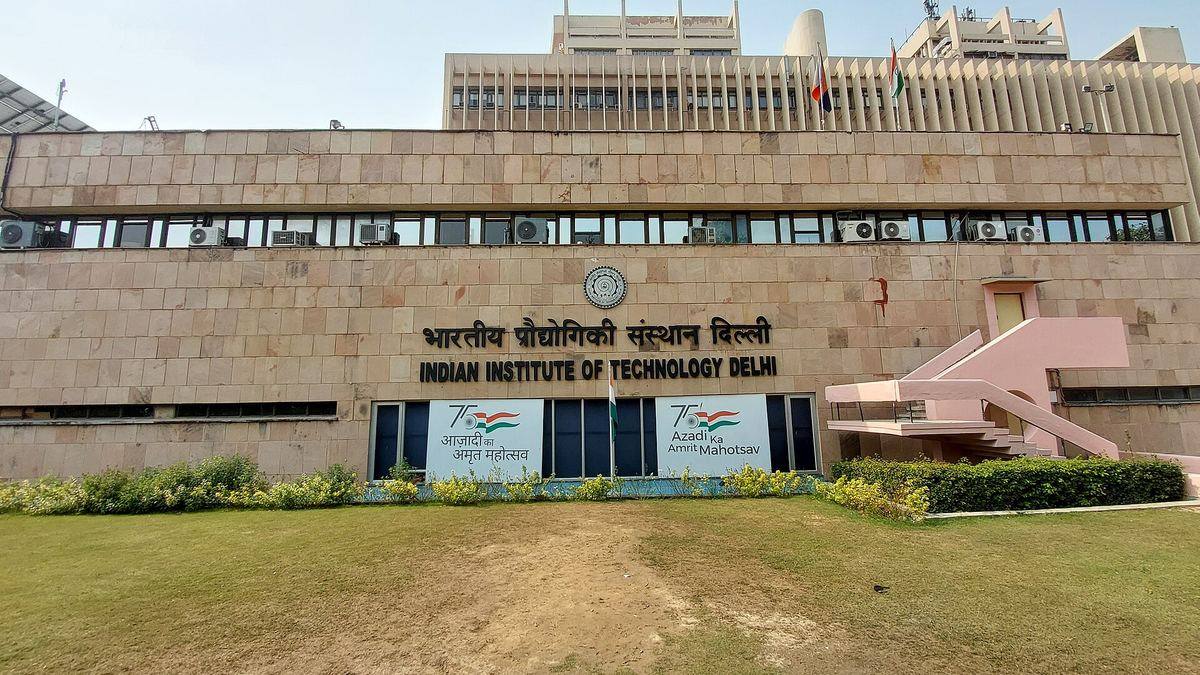 The main building of IIT Delhi
