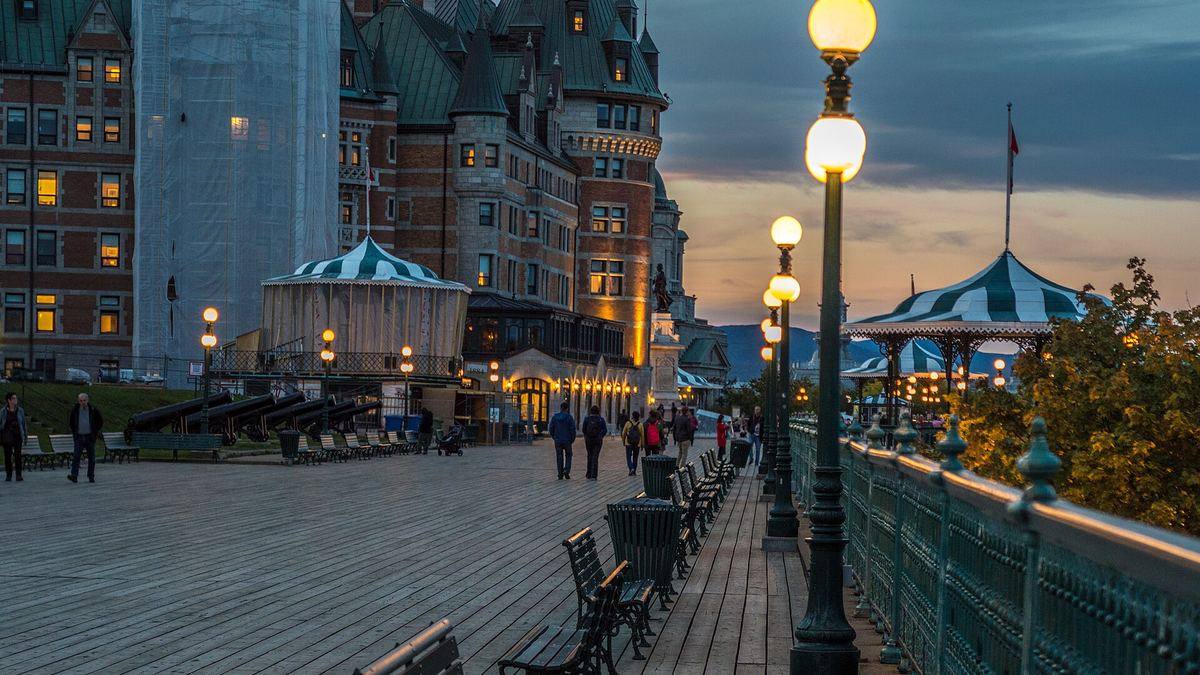 The Terrasse Dufferin and Château Frontenac in Quebec City at dusk